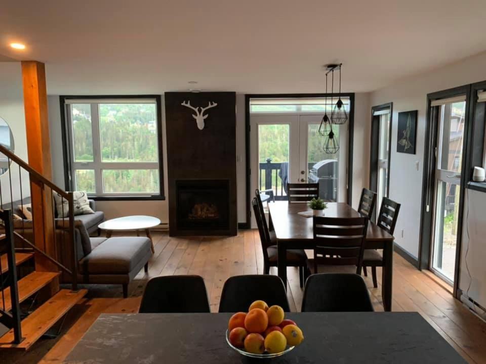 Vila Le Chalet Du Vali Saint-David-de-Falardeau Exteriér fotografie